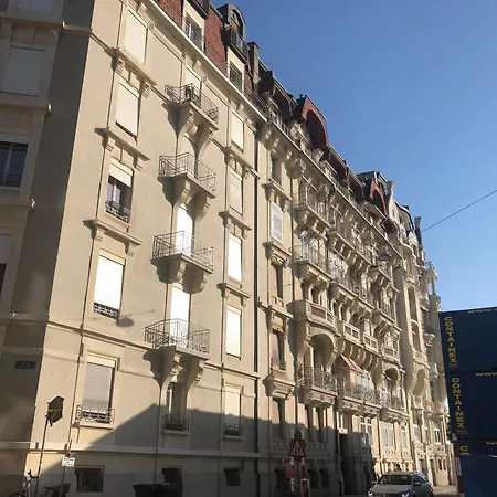 Grande Au Bord Du * Женева